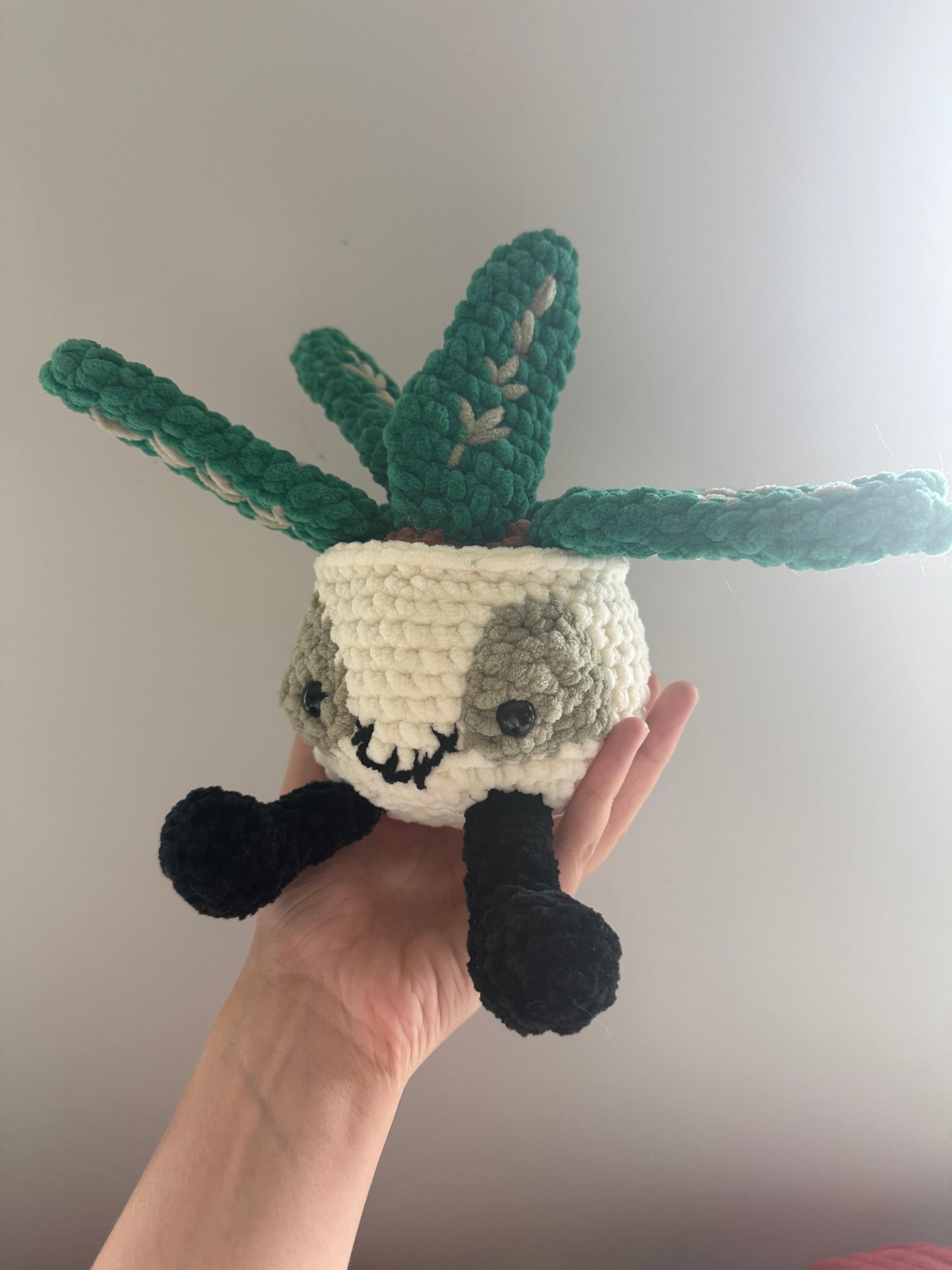 Jelly Cat Inspired Skull Planter Crochet Plushie