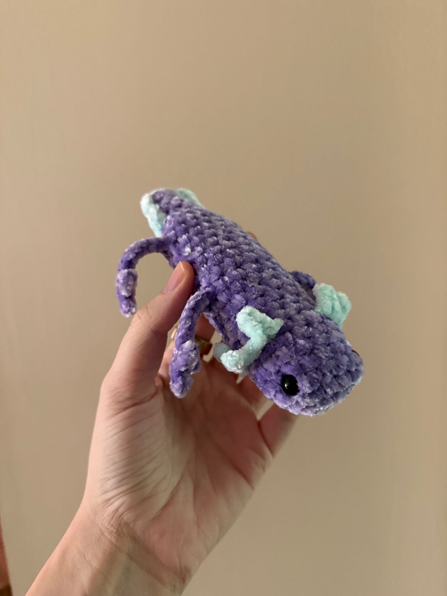 Leggy Velvet Axolotl