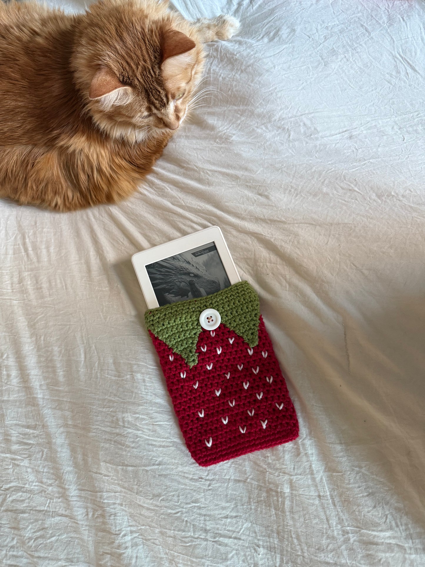 Strawberry Kindle Sleeve/Kindle Cover